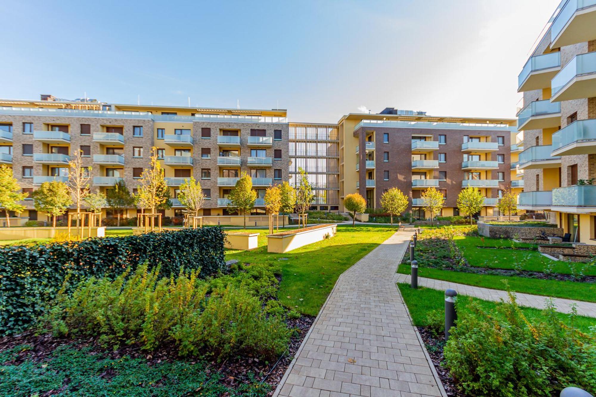 Luxury Cordia Apartment With Free Parking Budapest Luaran gambar