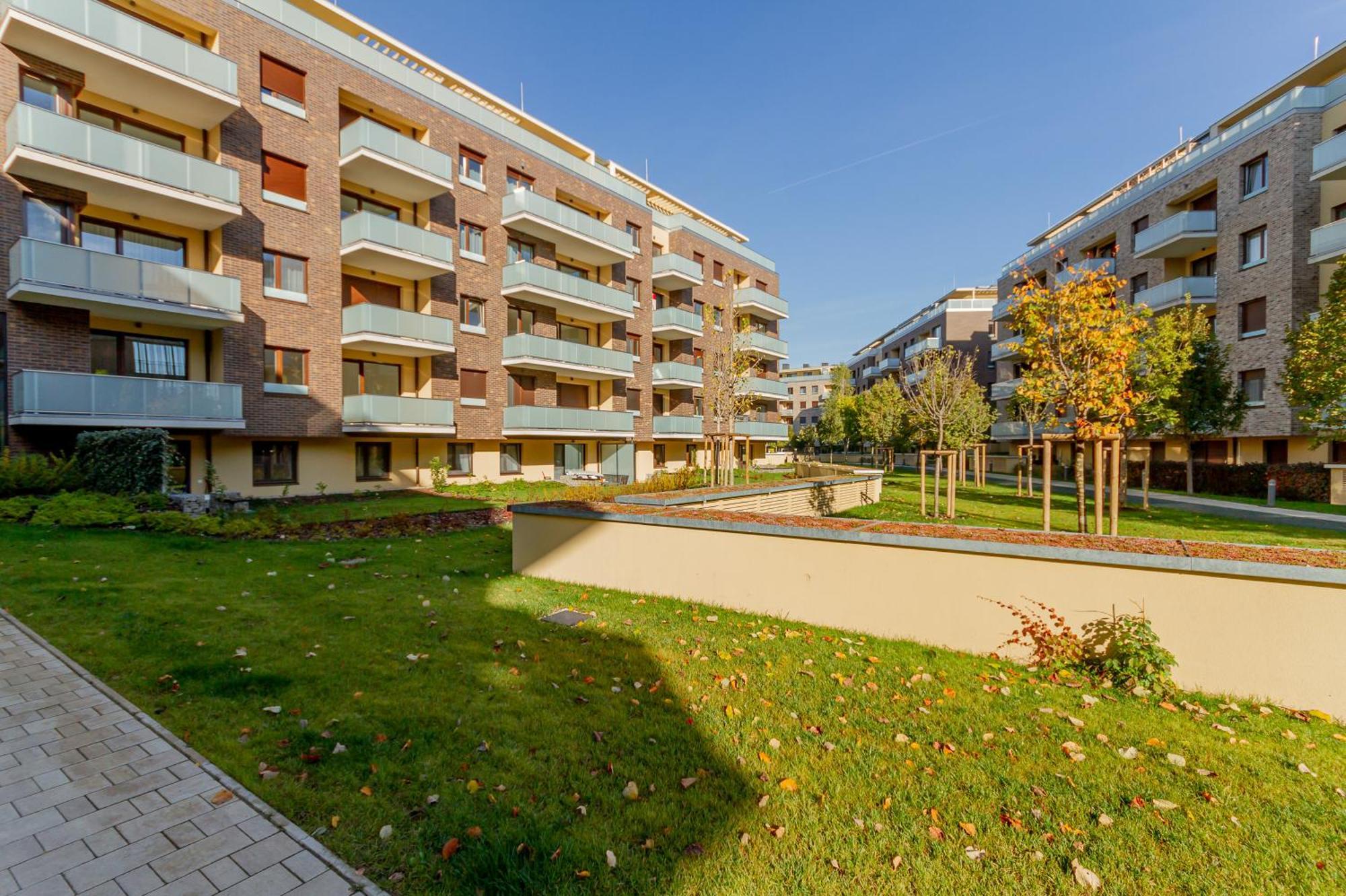 Luxury Cordia Apartment With Free Parking Budapest Luaran gambar